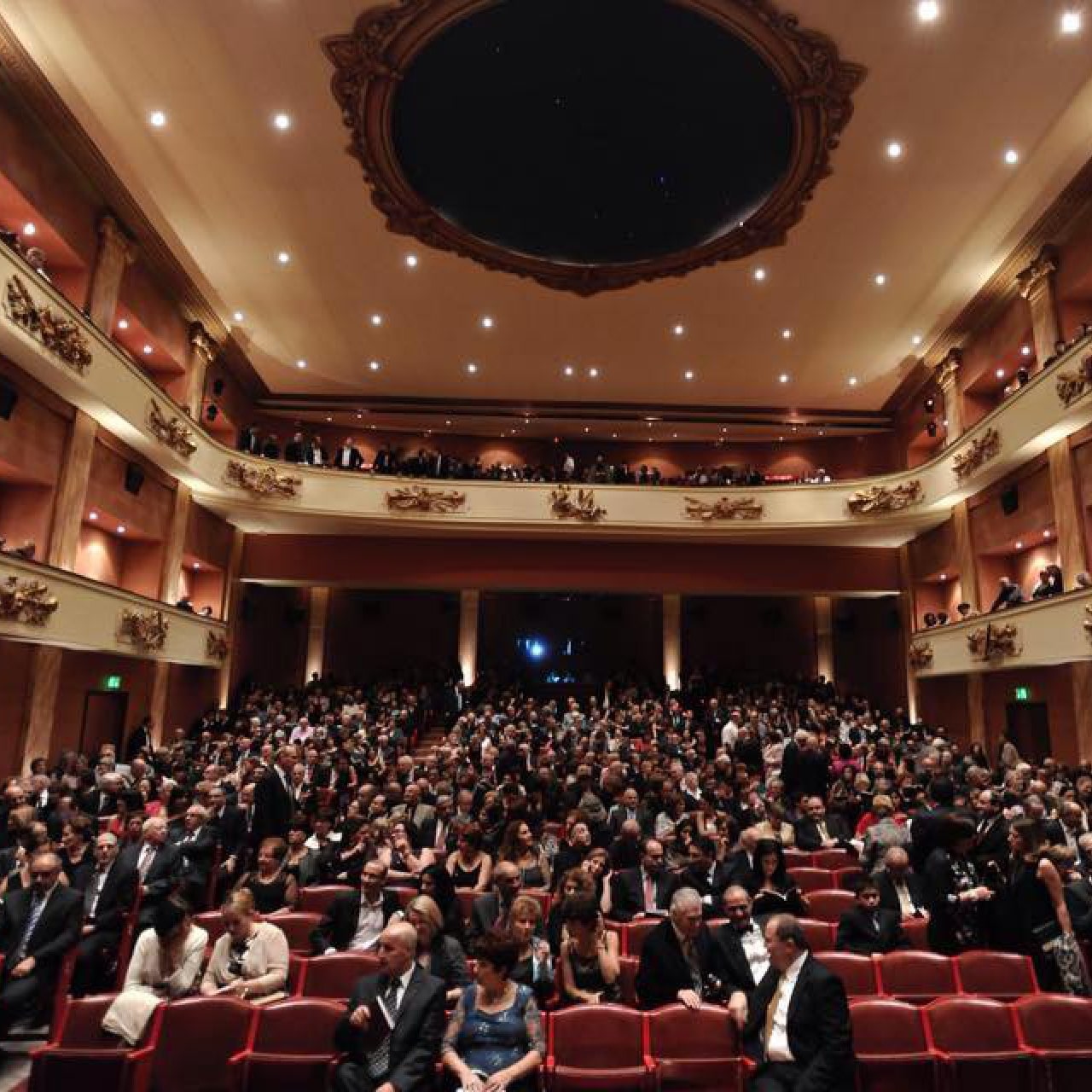 Teatru Astra
