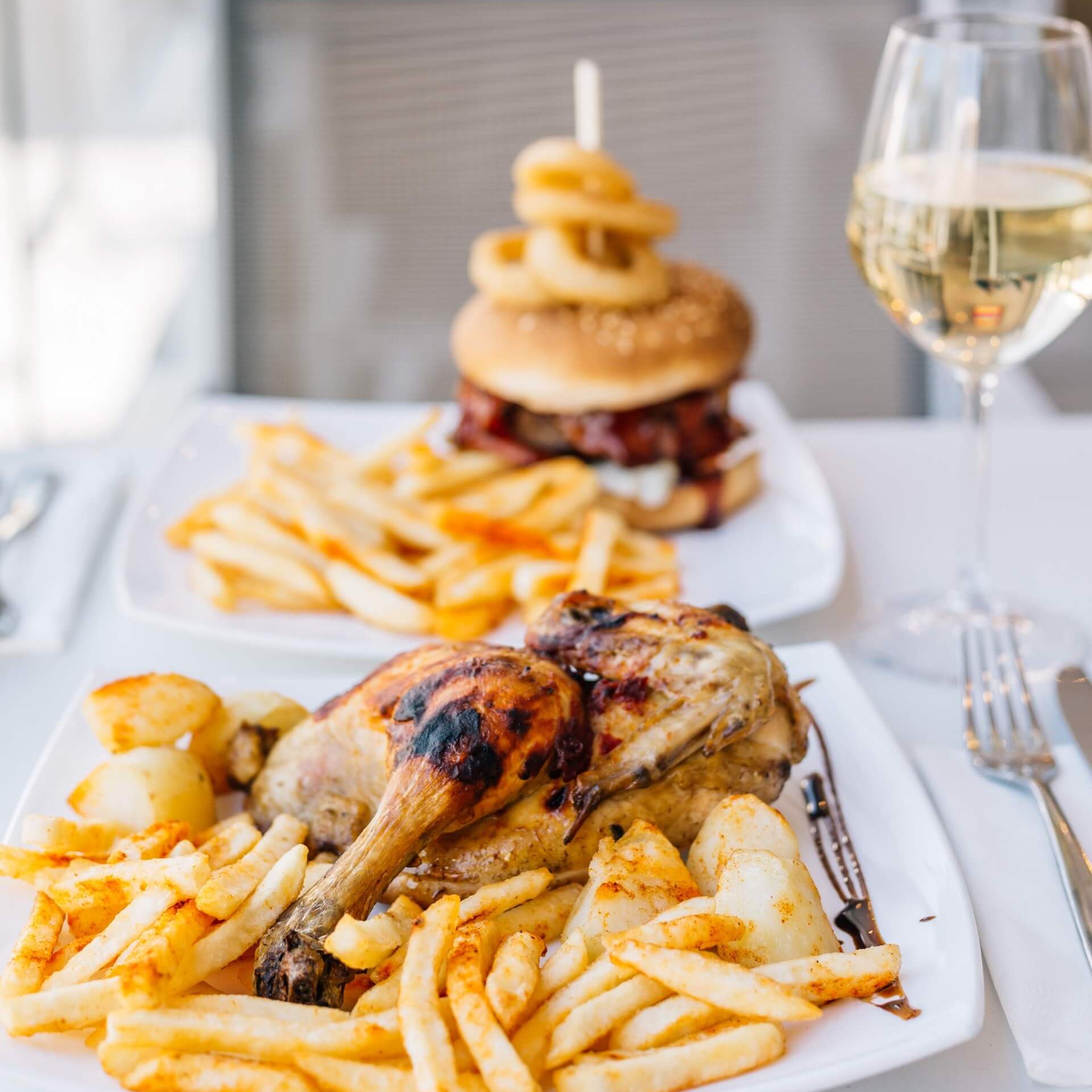 Reflections Sports Pub & Grill